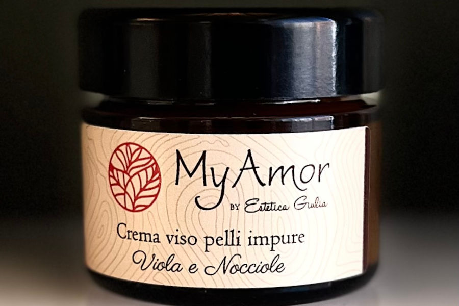 Crema viso pelli impure – Viola e Nocciole